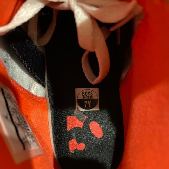 Multi Color Jordan’s - Picture 6 of 6